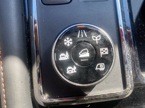 Used 2023 Nissan Pathfinder Rock Creek image 28