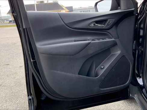 Used 2024 Chevrolet Equinox LT image 22