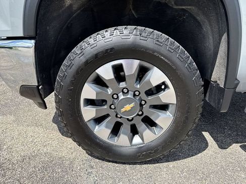 Used 2024 Chevrolet Silverado 2500 LT w/ All Star Edition AWD/4WD image 10
