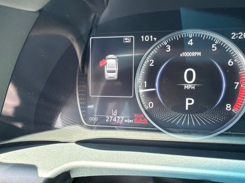 Used 2022 Lexus ES 350 w/ Premium Package FWD image 9