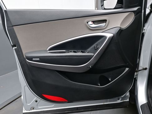 Used 2016 Hyundai Santa Fe Sport w/ Option Group 02 image 9