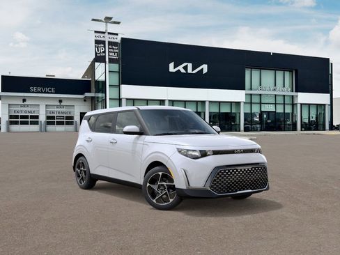 New 2025 Kia Soul EX image 9