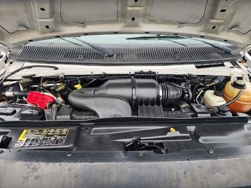 Used 2012 Ford E-450 and Econoline 450 Super Duty RWD image 29