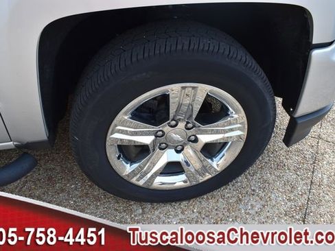 Used 2018 Chevrolet Silverado 1500 Custom w/ Custom Value Package RWD image 11