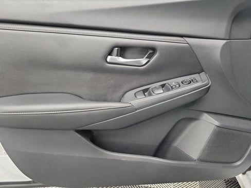 Used 2023 Nissan Sentra S FWD image 21