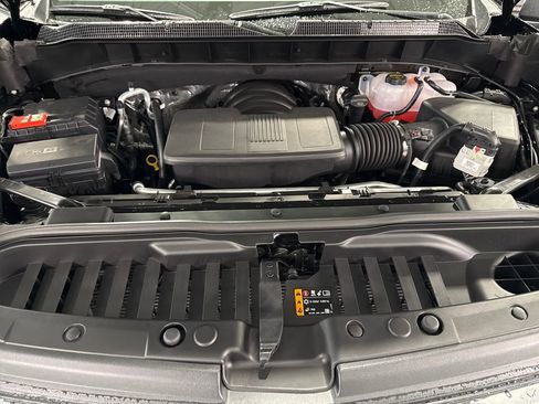 Used 2026 Chevrolet Silverado 1500 LT w/ Leather Package image 32