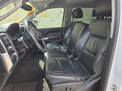 Used 2018 Chevrolet Silverado 2500 LT w/ LT Convenience Package AWD/4WD image 5