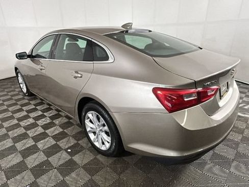 Used 2023 Chevrolet Malibu LT FWD image 4