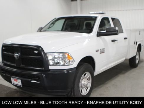 Used 2017 RAM 3500 Tradesman RWD image 9