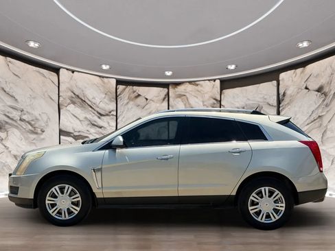 Used 2014 Cadillac SRX Luxury FWD image 3