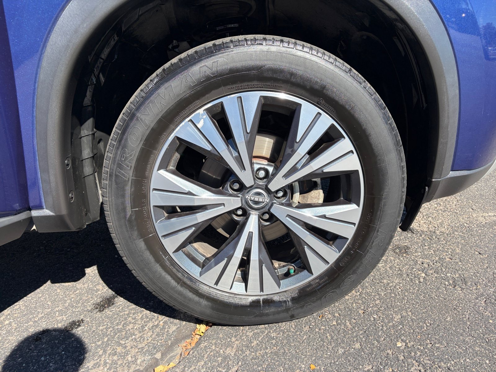 Used 2022 Nissan Rogue SV AWD/4WD image 26