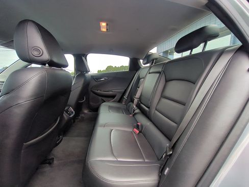 Used 2024 Chevrolet Malibu LT FWD image 28