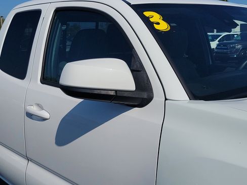 Used 2023 Toyota Tacoma SR image 9