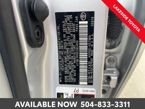 Used 2014 Toyota Camry XLE image 38