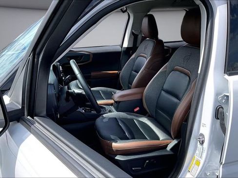 Used 2024 Ford Bronco Sport Outer Banks image 21