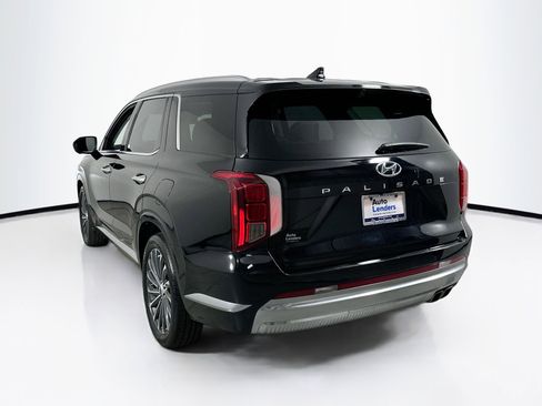 Used 2023 Hyundai Palisade Calligraphy image 7