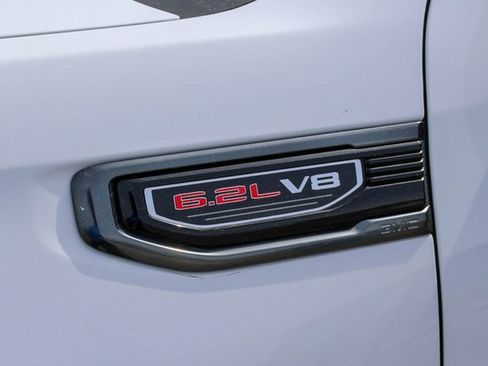 Used 2021 GMC Sierra 1500 AT4 image 8