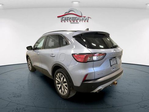 Used 2022 Ford Escape Titanium w/ Class II Trailer Tow Package AWD/4WD image 5