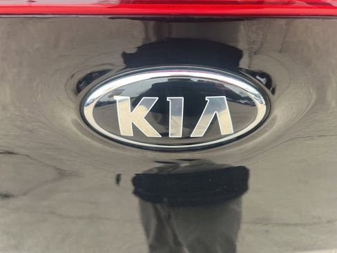 Certified 2022 Kia Sportage LX w/ LX FWD Value Edition Package image 31