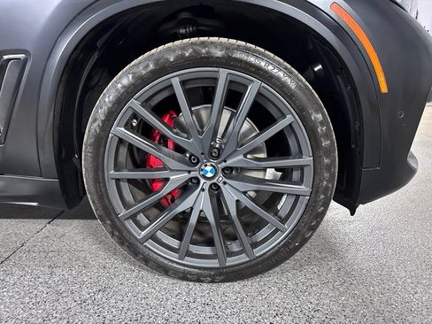 Used 2022 BMW X5 xDrive40i AWD/4WD image 6