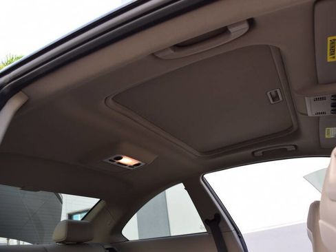 Used 2011 BMW 135i Coupe RWD image 56
