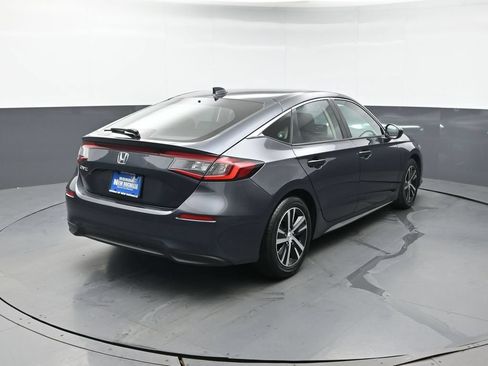 Used 2024 Honda Civic LX image 6
