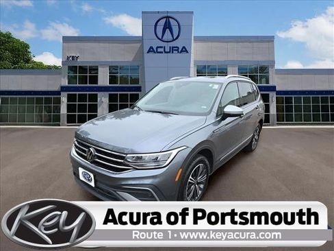 Used 2024 Volkswagen Tiguan Wolfsburg Edition AWD/4WD image 1