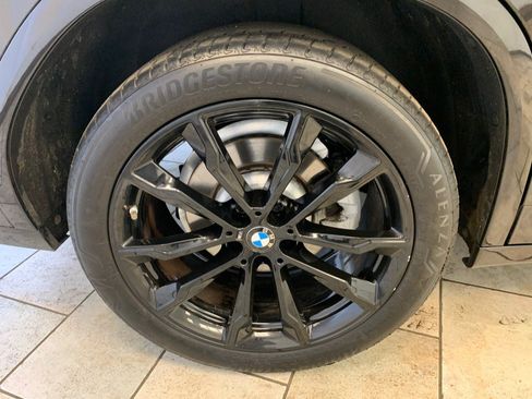 Used 2023 BMW X4 xDrive30i w/ M Sport Package AWD/4WD image 12