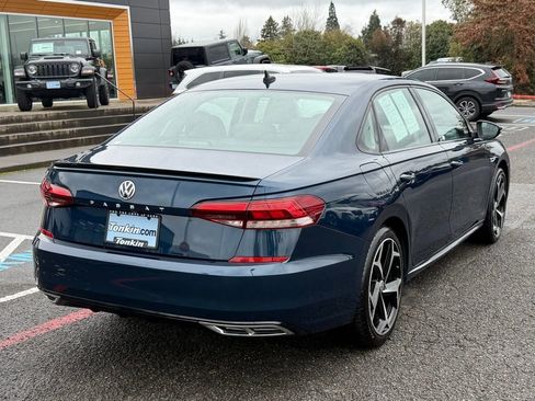 Used 2020 Volkswagen Passat 2.0T R-Line image 8