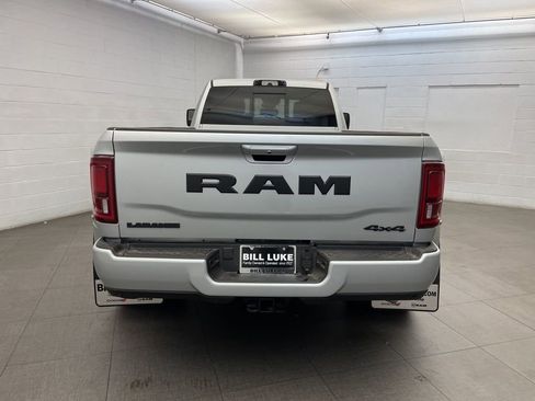 New 2026 RAM 3500 Laramie AWD/4WD image 4