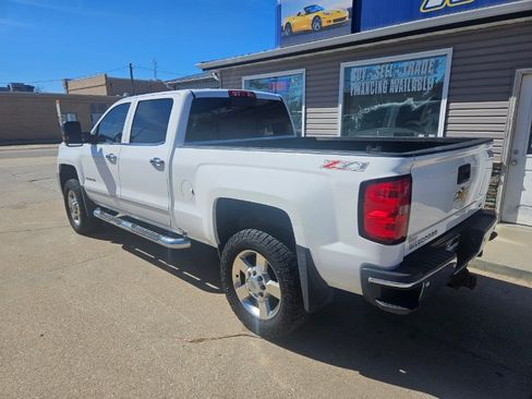 Used 2016 Chevrolet Silverado 2500 LTZ w/ Duramax Plus Package AWD/4WD image 2