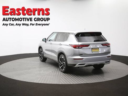Used 2024 Mitsubishi Outlander SE FWD image 65