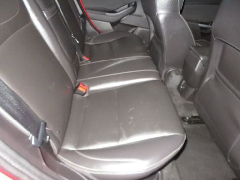 Used 2013 Ford Focus ST FWD image 27