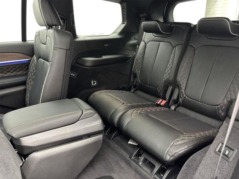 Used 2025 Jeep Grand Cherokee L Summit w/ MOPAR Finishing Package image 30