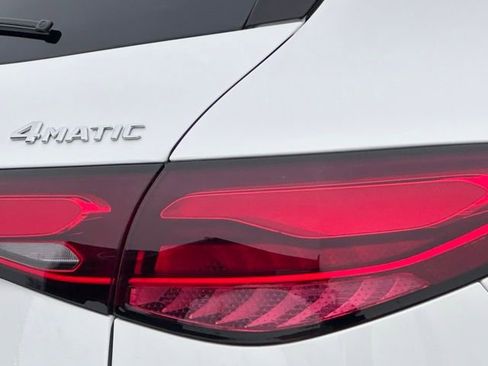 New 2026 Mercedes-Benz GLC 300 4MATIC image 13