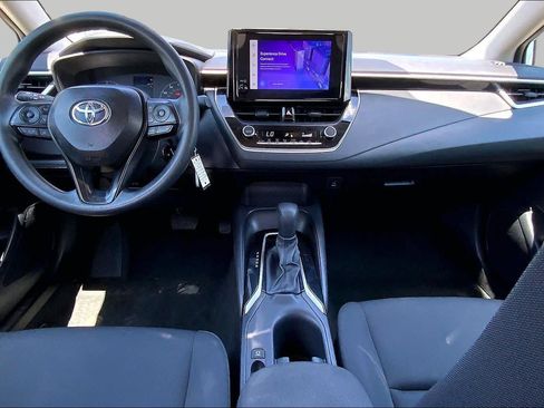Used 2025 Toyota Corolla LE FWD image 15