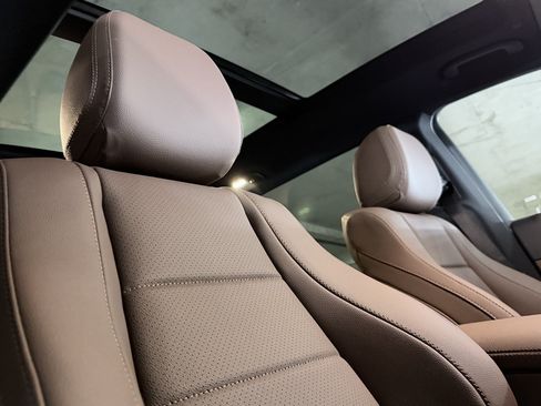 New 2026 Mercedes-Benz GLS 450 4MATIC image 17