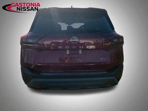 Used 2023 Nissan Rogue SV image 7