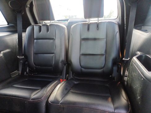 Used 2018 Ford Explorer Sport w/ Equipment Group 401A image 7