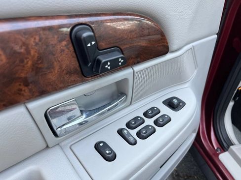 Used 2005 Mercury Grand Marquis LS RWD image 45