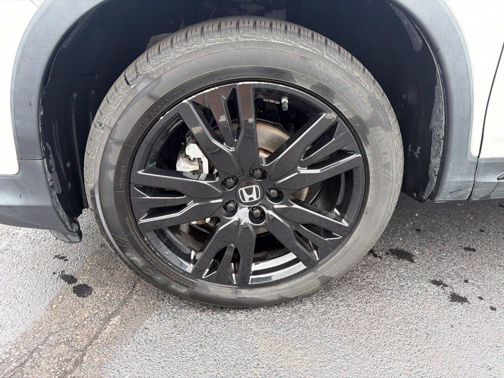 Used 2021 Honda Pilot Black Edition image 10