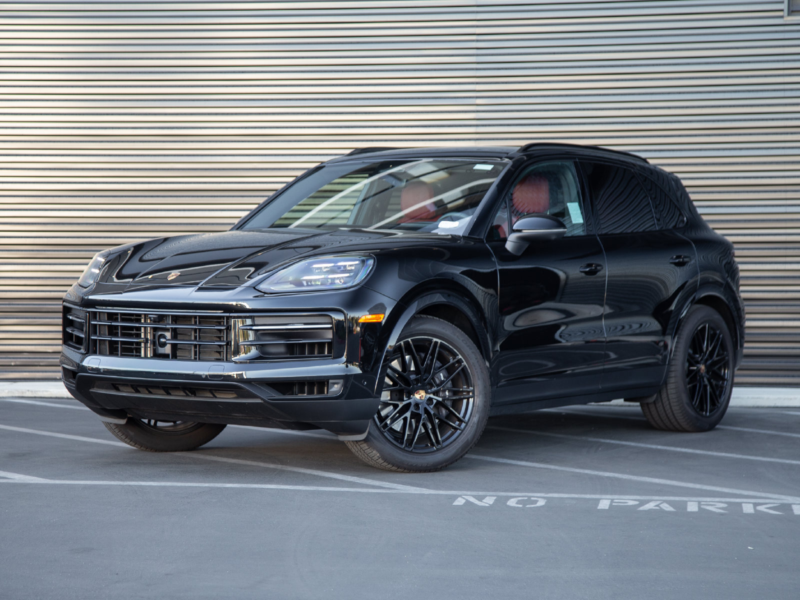 Certified 2026 Porsche Cayenne AWD/4WD image 1