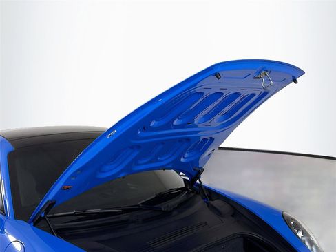 Used 2022 Porsche 911 Turbo S image 38