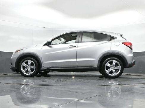 Used 2016 Honda HR-V EX image 40