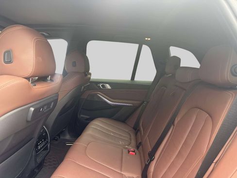 Used 2022 BMW X5 xDrive40i w/ Premium Package AWD/4WD image 11