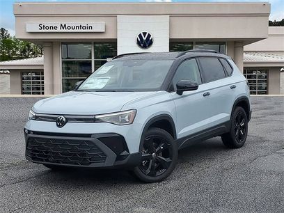 New 2025 Volkswagen Taos SE