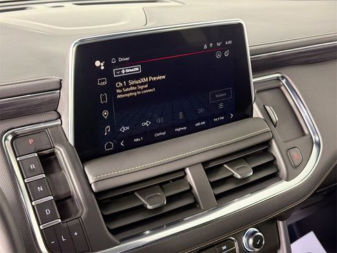 Used 2024 GMC Yukon SLT image 14