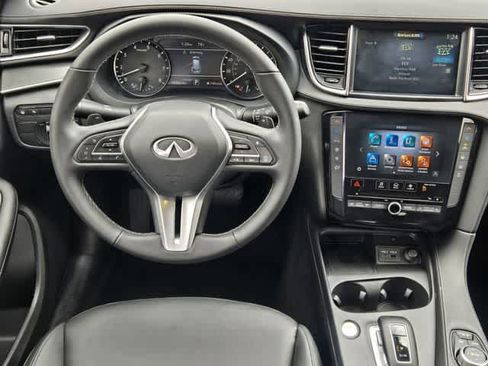Used 2025 INFINITI QX50 Pure AWD/4WD image 15