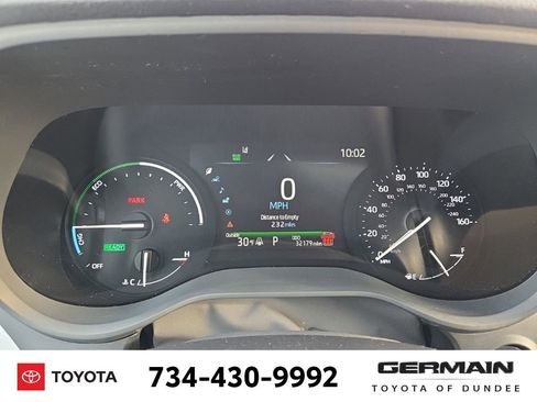 Used 2025 Toyota Sienna XLE image 33