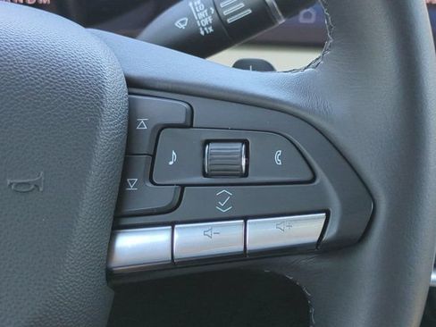 Used 2024 Cadillac XT4 Luxury FWD image 23